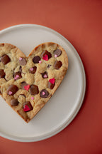 Cookie coeur XXL à partager gourmand fait avec amour à Montréal 